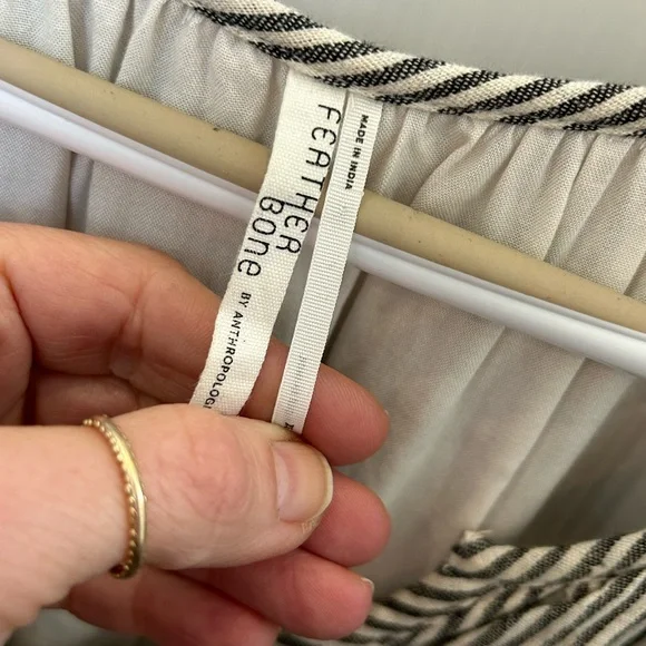 Anthropologie dress or tunic with embroidery - Picture 4 of 6